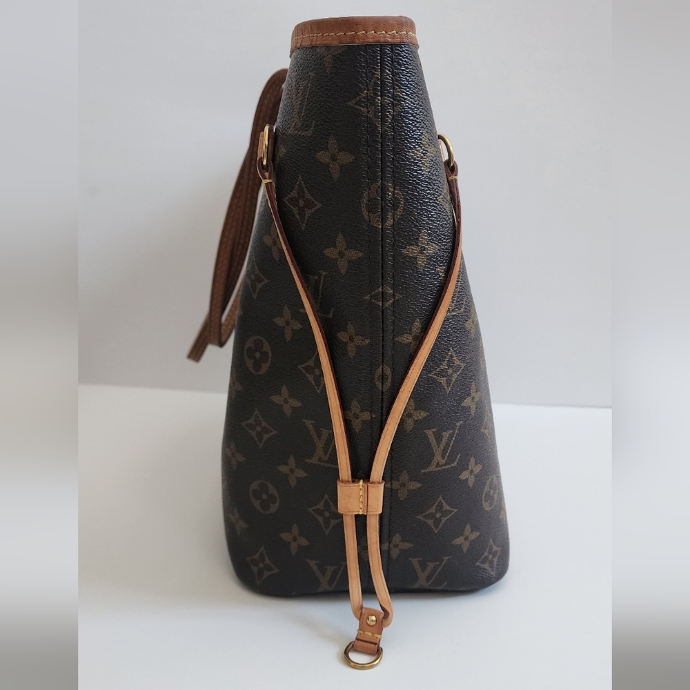 LOUIS VUITTON NEVERFULL MM MONOGRAM PIVOINE TOTE - Picture 8 of 16